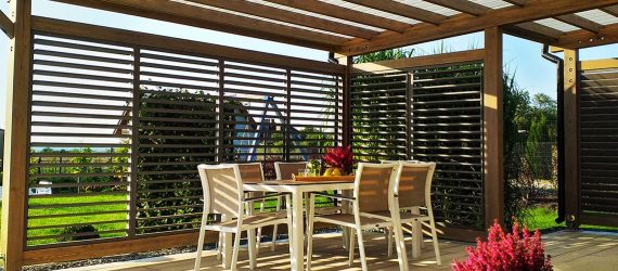 Aranżacja zadaszenia tarasu.