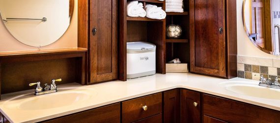 jakie-drewno-do-lazienki