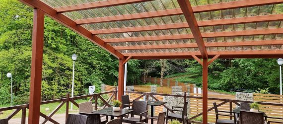 zadaszenie-restauracyjne